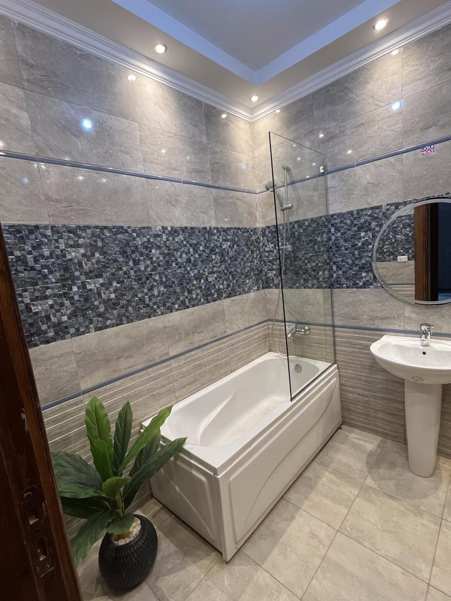Modern 3-br In New Lotus Apartment Cairo