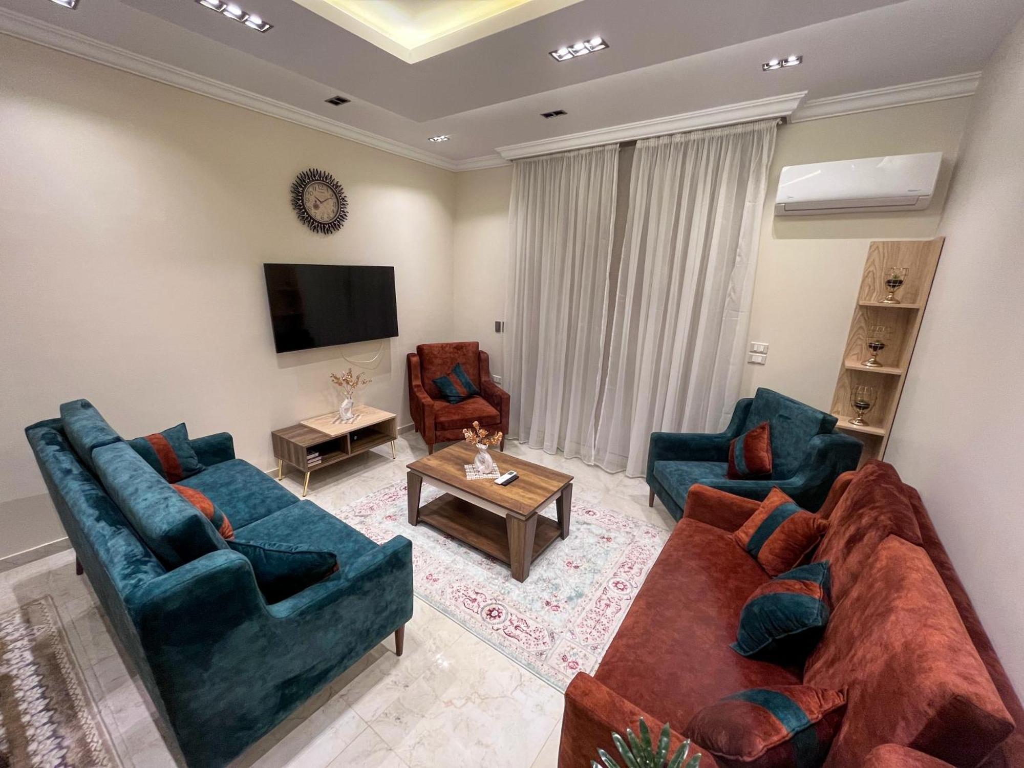 Modern 3-br In New Lotus Cairo