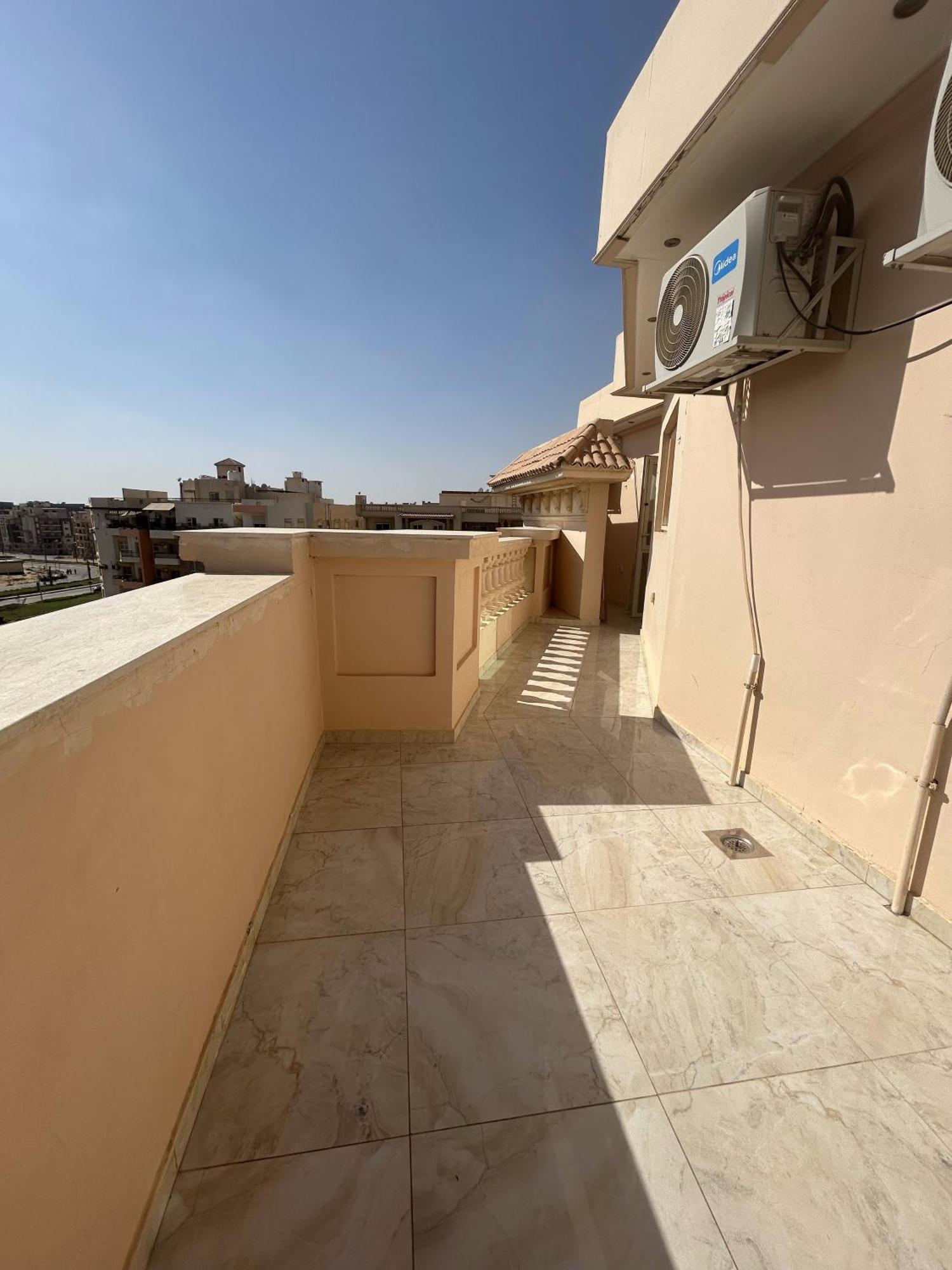 Apartamento Modern 3-br In New Lotus Cairo
